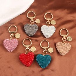 Keychains Fashion Love Heart Full Rhinestone Crystal Alloy Women Car Bag Key Ring Shining Pendant Holder Ornament Party Gift