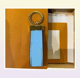 2022 fashion new basketball key ring classic V letter beige coin purse keyring men and women leather bag pendant defense keychain7667717