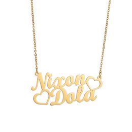 Aço inoxidável personalizado de moda 2 Nome Colar de coração para mulheres Carta personalizada Gold322a