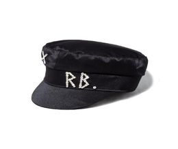 Simple Rhinestone RB Hat Women Men Street Fashion Style Newsboy Hats Black Berets Flat Top Caps2563690