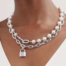 Lock Chain Pearl Splice Necklace Olika bärningsmetoder Hip Hop Personlighetsstil kan användas som tröja VODW PXFX