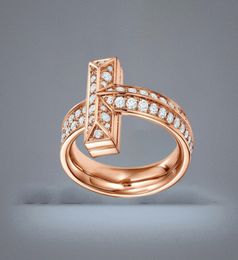 Luxury Jewellery Designer Band Rings 925 Silver Cz Diamond Letter t men women Wedding Ring Fashion accessories1767102