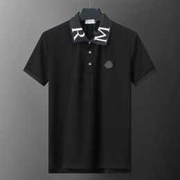 Erkek Polos Tees Sıraslı Kavacı Kısa Kollu Çizgili Üst Nakış Dekorasyon Tasarımcısı T-Shirt Gelişmiş Moda Polos Tişörtleri