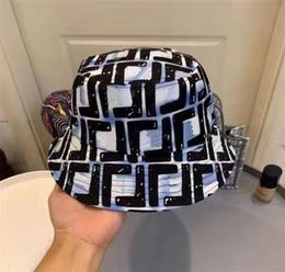 luxurys Designers Mens Womens Bucket Hat Fitted Hats Sun Prevent Bonnet Outdoor Fishing casquette waterproof Baseball Cap very goo6758010