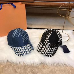 Fashion Latest winter dot ball Hat letter patchwork fascinator Casquette striped knit Baseball Cap Adjustable Beanie women mens fi8763193