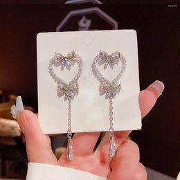 Dangle Earrings Fashion Hollow Heart Drop Cute Korean Sweet Pearl Long Crystal Jewelry Women Girls Wedding Shining Rhinestone Ear Stud