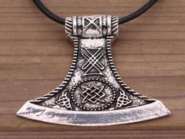 Slavic Perun Axe Star Of Russia Svarog Symbol Viking Warrior Axe Protection Amulet Necklace Men Pagan Jewelry6632838