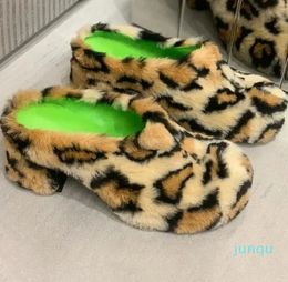 Dress Shoes Womens Round Toe Leopard Mules Furry Fur Mixed Colours Slippers Winter Platform Pumps Wedge High Heel Slip on