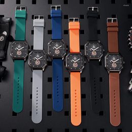 Wristwatches High-end Big Dial Men Watches Square Sport Quartz Silicone Strap Simple Drop