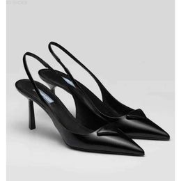 10A Luxury brands Dress Shoes sandal high heels low heel Black Brushed leather slingback pumps black white patent leathers 35-40