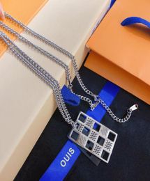 Elegant Luxury Fashion Choker Necklace Designer 925 Silver Plated Stainless Steel Letter Pendant Double Layer Necklaces For Women 8128713