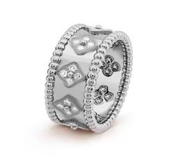 Jewellery designer female diamond ring with four leaf clover kaleidoscope Europe 925 silver fashion gold diamond lovers Jewellery Vale4790427