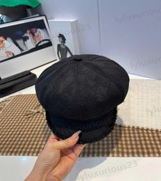 Luxury Designer Casquette Hat CHA Adult Unisex Fitted Striped Pattern Decoration Caps Metal Logo On Side Cap Fashion Autumn Winter6455020