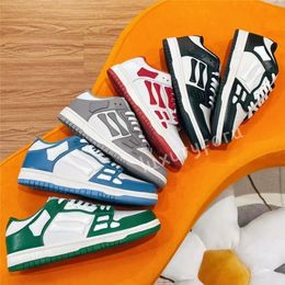 Designer Sneakers amirri Skel-Top Low Shoes Bandana Spring Retro Trainers Retro Women Casual Shoes Low Leather Bones Applique Upper Footbed Sport Running Shoes