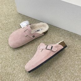 Unisex Designer Plush Slippers Flat Leather Shoes Comfortable Scuffs Moccasins for Men and Women