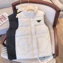 Women Puffer Jacket Down Jackets Vest Black Windbreaker Famous Brand Couple Outerwear for Female Short Designer Coats Winter Clothing