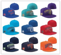 Men Baseball Fitted Hats Fashion Hip Hop Football Sport On Field Full Closed Design Caps Fan Mix Size 78 Sized Caps H55804401