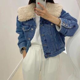 Women's Jackets South Korea Chic Autumn And Winter French Vintage Lapel Splicing Lamb Wool Loose With Warm Short Denim Coat Women