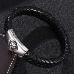 Charm Bracelets Punk For Men Black Leather Braided Bracelet Bangles Skull Magnetic Buckle Male Wrist Band Fashion Jewellery Gifts ST319J
