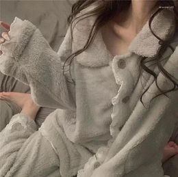 Women's Sleepwear Warm Sweet Fashion Harajuku Retro Solid Nightwear Pyjama Sets Women Coral Fleece Simple Modern Casual Homewear