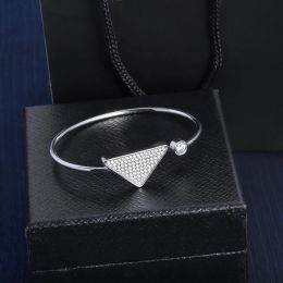 Diamond Gold Sier Bangle Womens Alloy Triangle No Thin Stainless Steel Bracelet Party Wedding Jewelry for Ladies Gift New