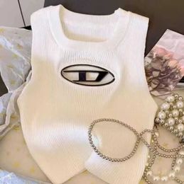 Women's T-Shirt Designer Deisel Women Spicy Girl Metal Hollow Knitted Sleeveless Tank Top 2023 Spring New Sexy Short Small Female Disel n6