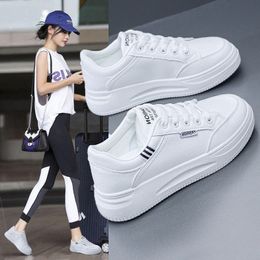Running Shoes Designer Shoes Leisure Casual Shoes Man Women'S New Little Fragrant Genuine Leather Lace Up Fashion Versatile Little White Shoes U0Bw#