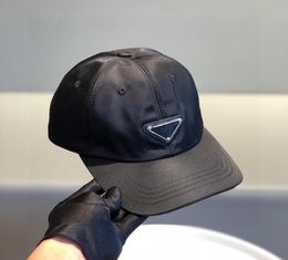 Designer baseball caps High quality brands Brimless casual hat Hip hop hats with luxury copies Whole ski fashion men0393571173