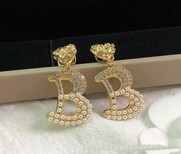 New great B letter dangle pearl earrings temperament fashion personality long earring tassel women039s ear studs8196940