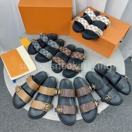 Designer Sandals Men Women Slippers Leather Flat Mules Cool Effortlessly Stylish Slides 2 Straps with Adjusted Gold Buckles Summer Slipper With box size 35-46