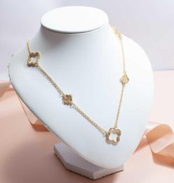 2022 Designer Jewelry Famous Brands Gold and Diamonds Clover 18k Set Necklace Women4072092