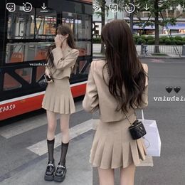 Work Dresses Women Short Suit Jacket Pleated Skirt Autumn Khaki Retro Hong Kong Style Ladies Solid Temperament Spring Two-piece Set