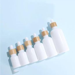 White Porcelain E Liquid Reagent Pipette Dropper Bottles Round Essential Oil Perfume Bottle with Wooden Bamboo Lids Vtxfk