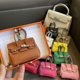 Luxury key ring keychain case Handbags hook designer bags hanger airpods cases Headphone box Earphone Accessories women mini handb220v