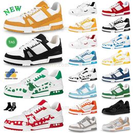 New designer shoes Embossed Trainer Loafers Sneaker white black sky blue green denim pink red luxurys mens casual sneakers low platform womens trainers Size 36-45