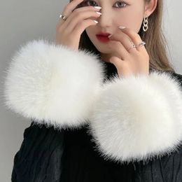 Winter Warm Women Arm Warmer Faux Fur Soft Elastic Wrist Slap On Cuffs Plush Thicken Accessories Grey White 231222