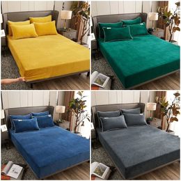 Super Soft Flannel Bedspread With Elastic Bands High Quanlity Non Slip Bedside Covers Solid Colour Sofa Throw Blanket For Bedroom 231225