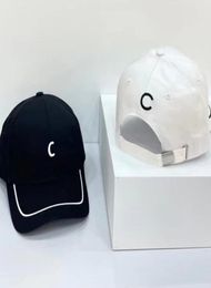 Designer Ball Caps Letter Pattern Hat Simple Casual Adjustable Design for Man Woman Fashionable Cool Cap 2 Color Top Quality9737211