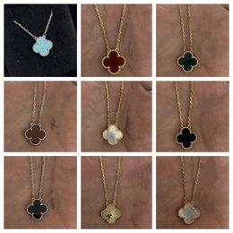 Various Four Leaf Clover Necklace Designer Jewellery Classic Pendant Necklaces Gold Silver Mother of Pearl Green Flower necklace Link Chain Womens valentine Gifts