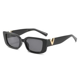 Occhiali da sole da uomo Occhiali da sole retrò piccoli rettangolari Occhiali da sole da donna Designer V Occhiali da sole Cat Eye Square Ladies Shades Gafas De Sol G2312267XQ