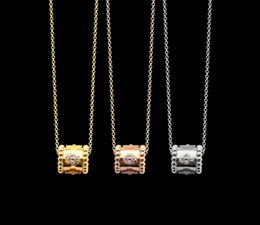 pendant necklaces designer Jewellery luxury cjewelers VC letter butterfly fourleaf flower full drill sweater chains kaleidoscope ne4252107