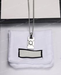 Men Luxury Designer Jewelry Womens Designers Necklace Skull Pattern Chains Pendent Mens Ghost Necklaces Party Accessories Silver N5544288