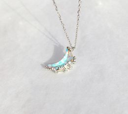 Pendant Necklaces Glowing Discoloration Moon Chain Necklace Korea Creative Luminous Stone Charm For Women Choker Wedding Party Jew5998478
