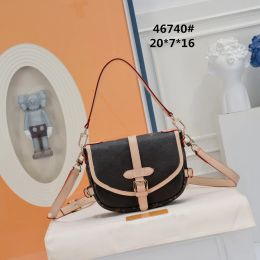 New Designer bag designer tote bags Crossbody bag handbag Shoulder Bags Single Totes Man Women Bag Casual Canvas Fashion Shoulder bags M44813/61276