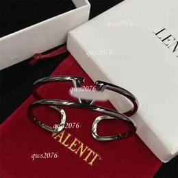 Designer Bracelet Large V-Letter Adjustable Jewellery Brass Material Personalised Metal Texture Couple Style