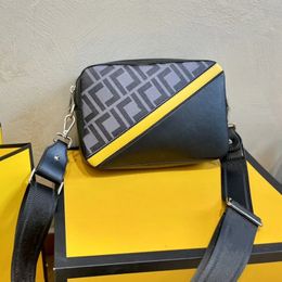 Man Satchel Shoulder bag Messenger Bag Men Designer Fashion Postman Bags Square Leather Shoulder Bags Multi funcito handbags