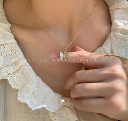 exquisite butterfly pendant necklace female niche design highend ins cold wind collarbone chain necklace accessories1549864