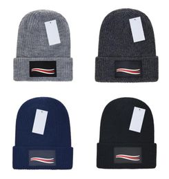 Fashion ChapeusStriped outdorr sports wave Beanie Winter Caps Knitted Hats Men Women Bonnet Thicken Beanies Raccoon Pompoms Ke3098654