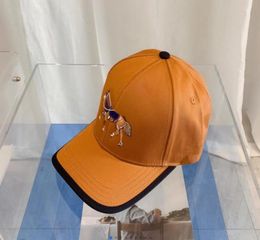 100 Cotton Ball Caps High Quality Designer Fashion Horse Animal Style Orange Sun Hat for Outdoor Sport Men Strapback Hat Golf Bas7240479