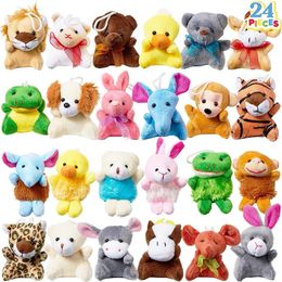 24 Pack Mini Animal Plush Toy Assortment Animals Keychain Decoration for Kids Small Stuffed Bulk Carnival Prizes Claw Machin 231225